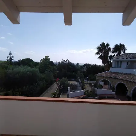 Tre Lune מלון 3*