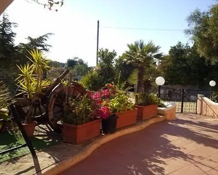 מלון Tre Lune 3*